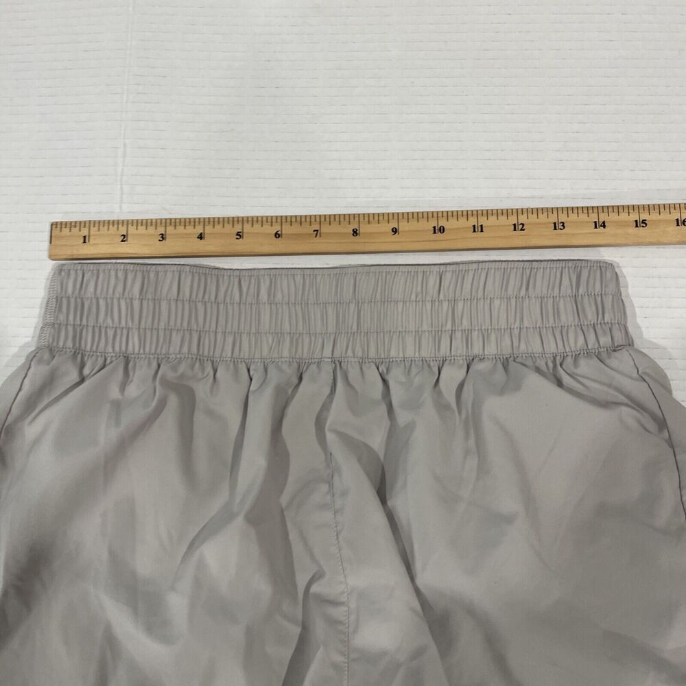 Nike Dri-Fit Women M Short Beige Grey Lined 2.5” Pocket Running High Rise - Picture 6 of 10